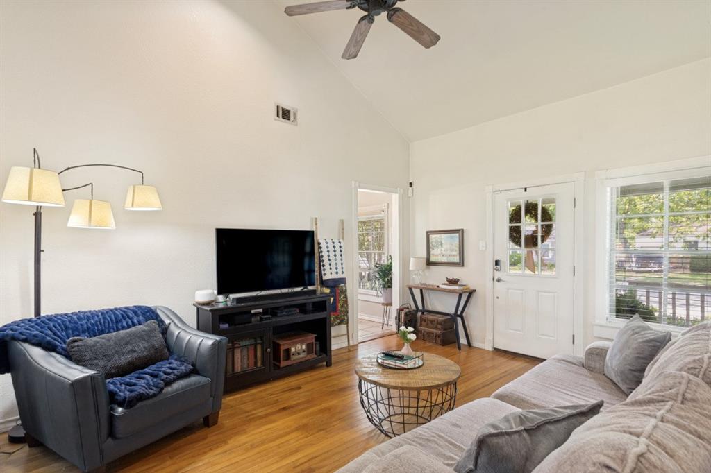 Crestwood - Residential