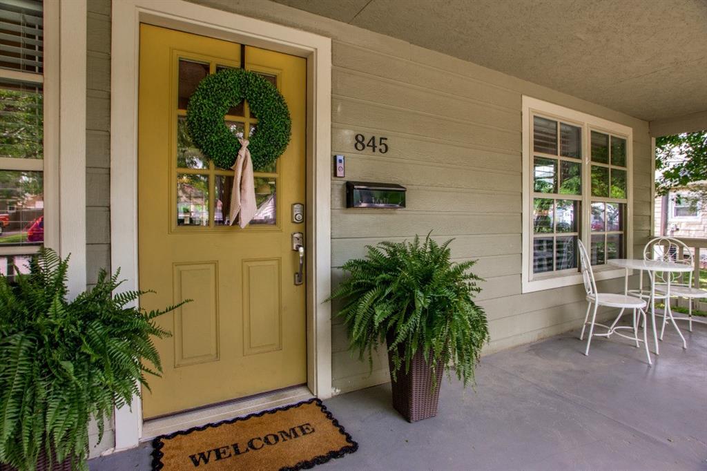 Crestwood - Residential