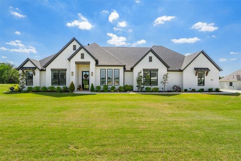 2012 Southern Rise Court Granbury TX 76049