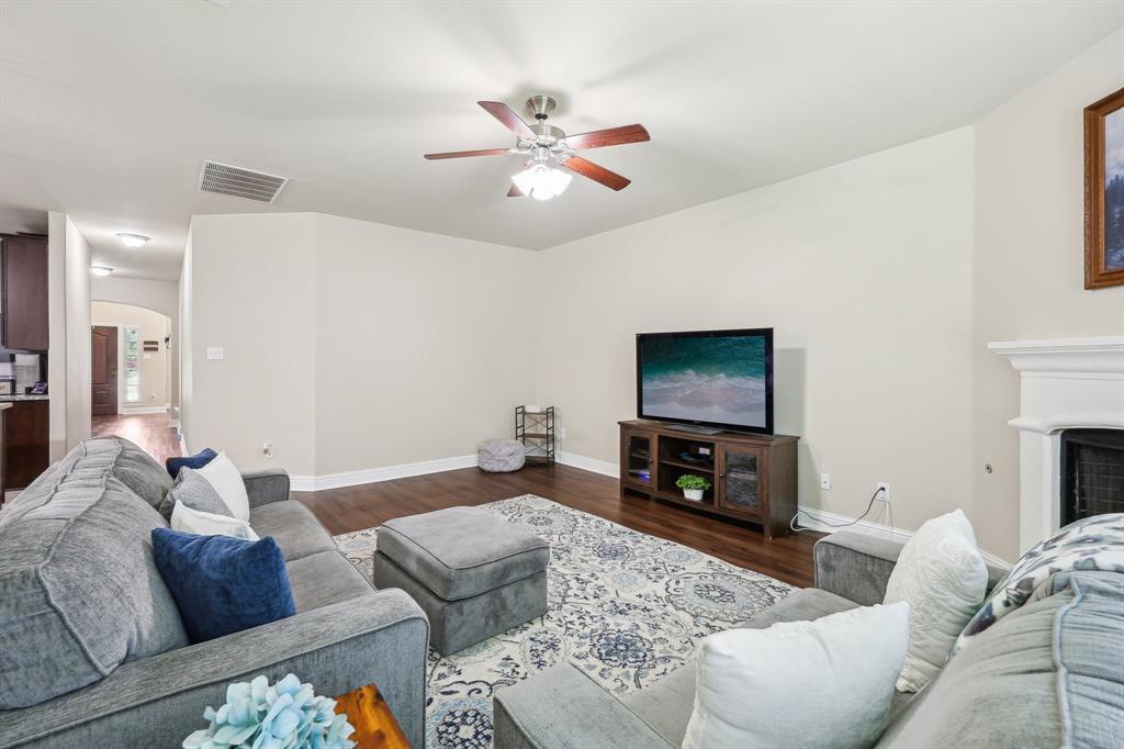 15605 Weymouth Drive