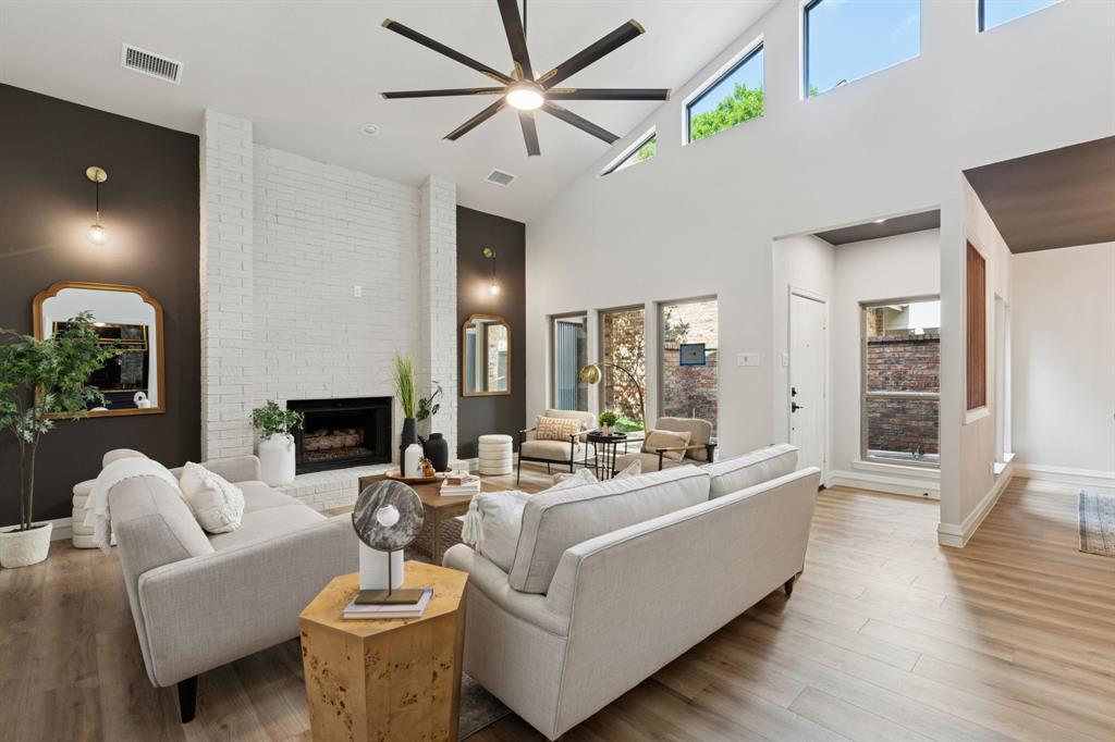12431 Montego Plaza