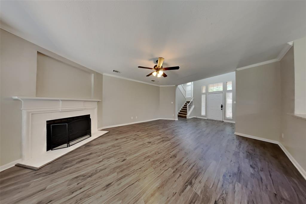 Lakes Of Highland Oaks The - Residential Lease