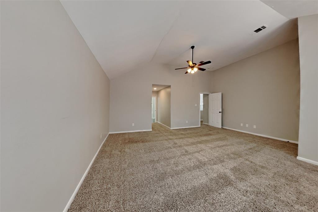 Lakes Of Highland Oaks The - Residential Lease