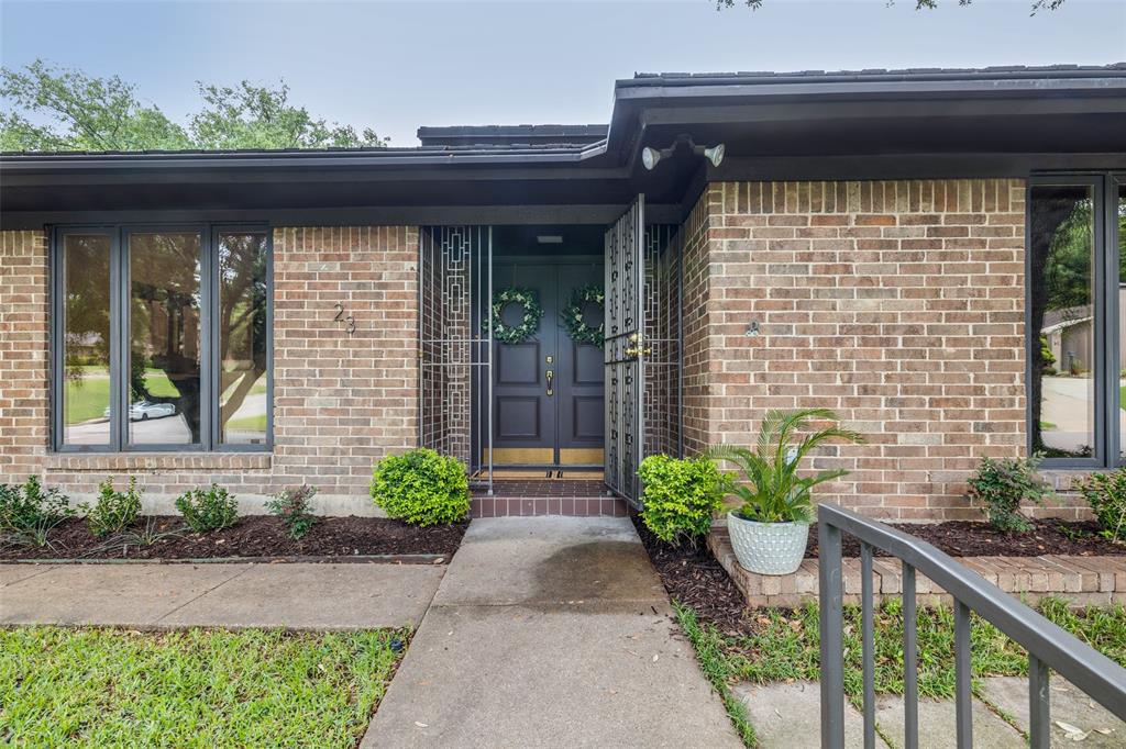 23 Crosslands Road