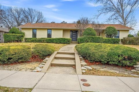 Photo of 822 Belt Line Plaza, Richardson, TX 75080 (MLS # 21258909)