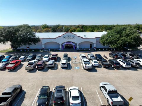 2303 W Ennis Avenue Ennis TX 75119