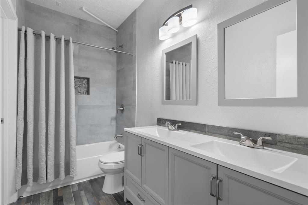 Keller Spgs Condos - Residential