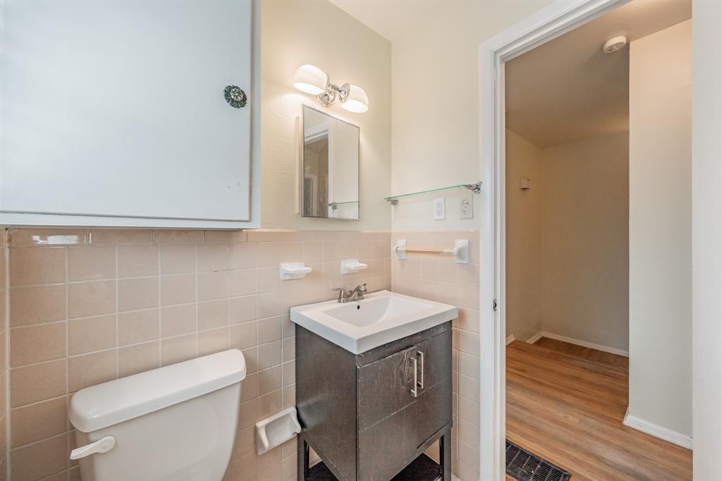 Arlington Gardens Add - Residential Lease