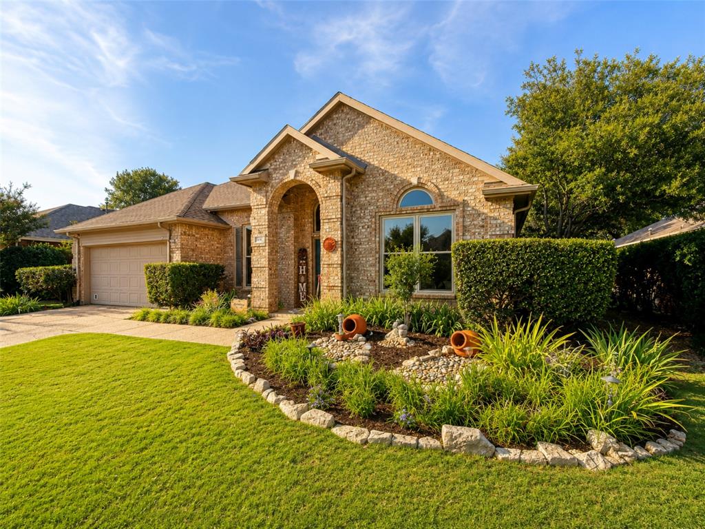 8467 Muirwood Trail