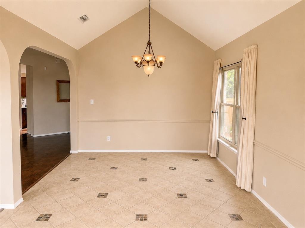 8467 Muirwood Trail