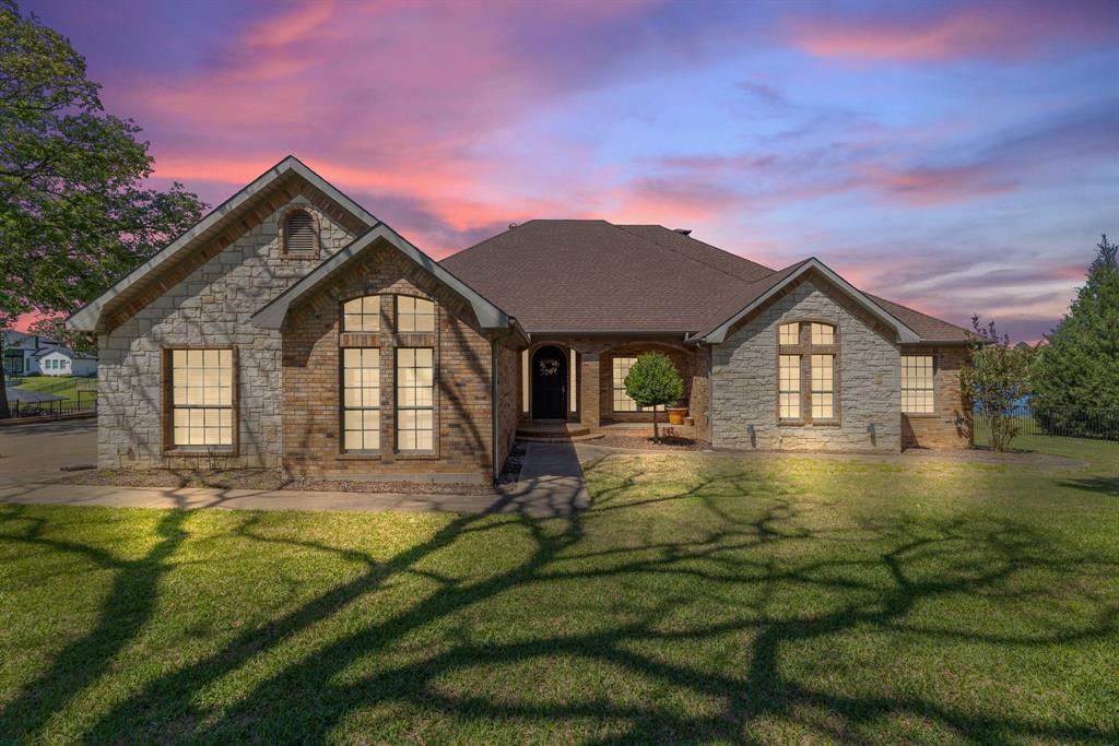 180 Surls Drive