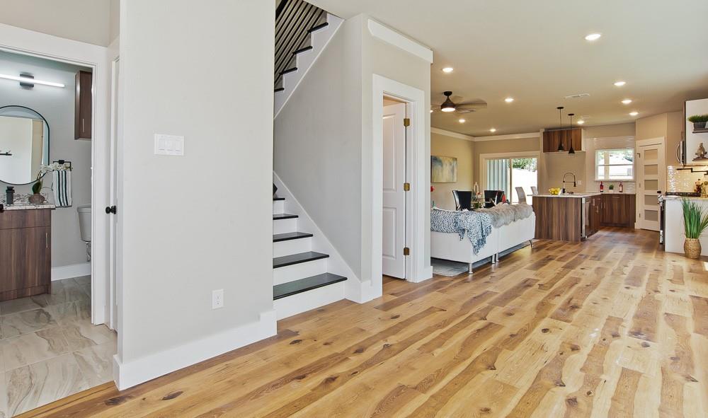 DALLAS LAND AND LOAN 3 - Residential Income