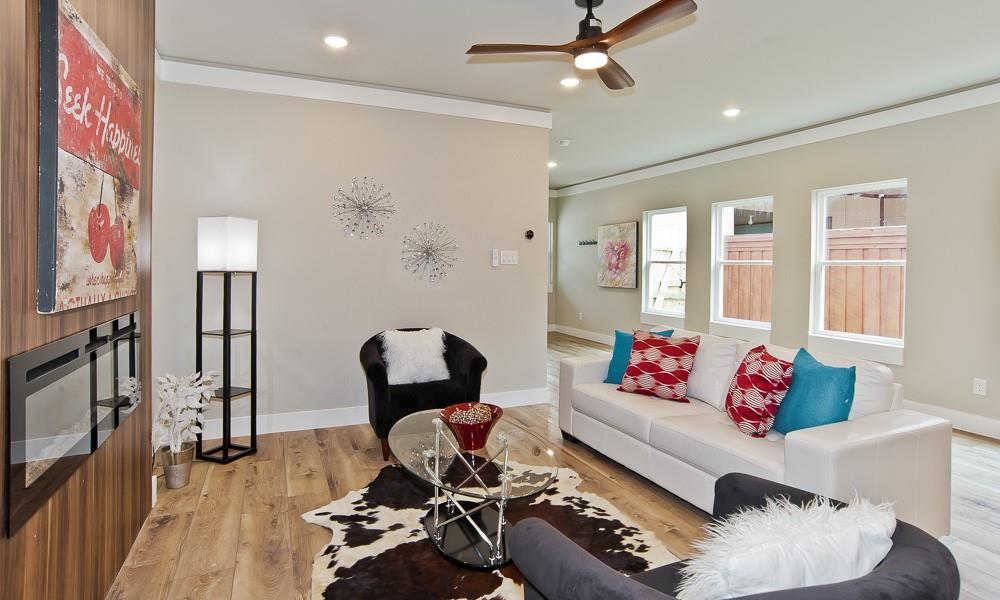 DALLAS LAND AND LOAN 3 - Residential Income