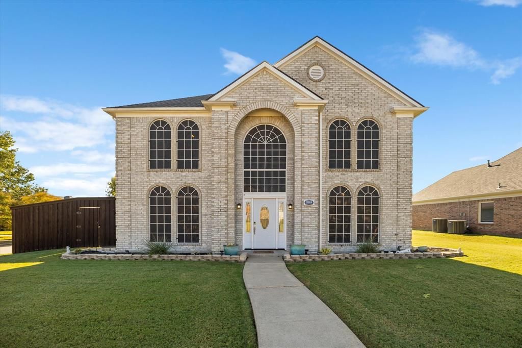 Photo of 2824 Clearmeadow Drive, Mesquite, TX 75181 (MLS # 21100085)