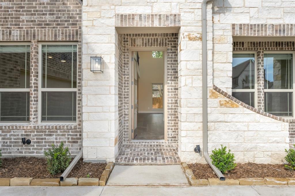 3409 Abingdon Drive