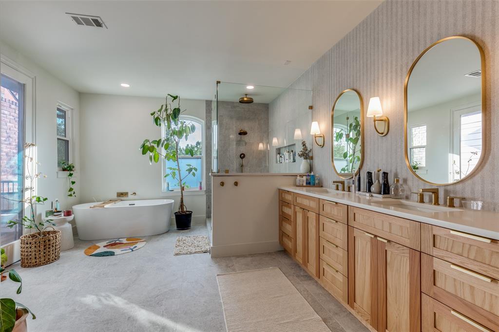 University Anx Add 2nd Instl - Residential Lease