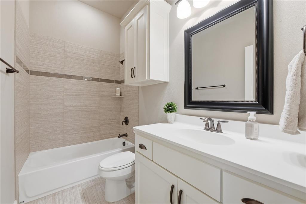 Eastwoods - Residential