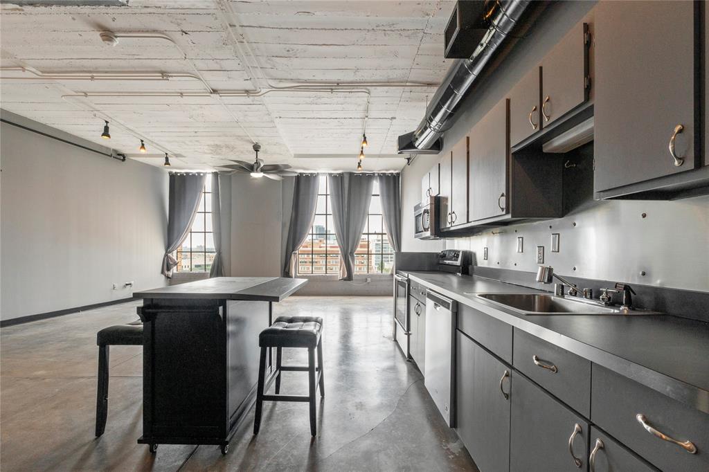 Soco Urban Loft Condo - Residential