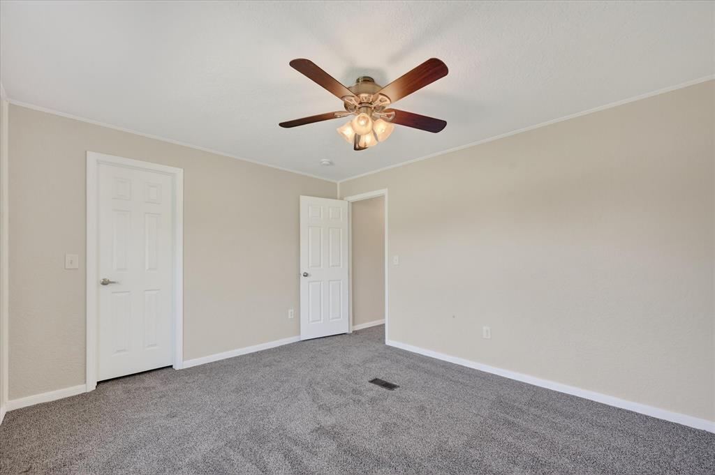 TR 15 AB 107 T BOX SUR TR 15 - Residential