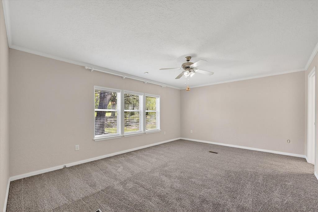 TR 15 AB 107 T BOX SUR TR 15 - Residential