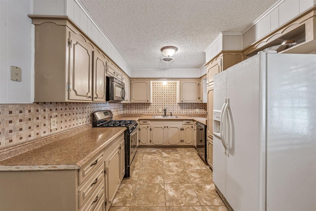 Central Deleon - Residential