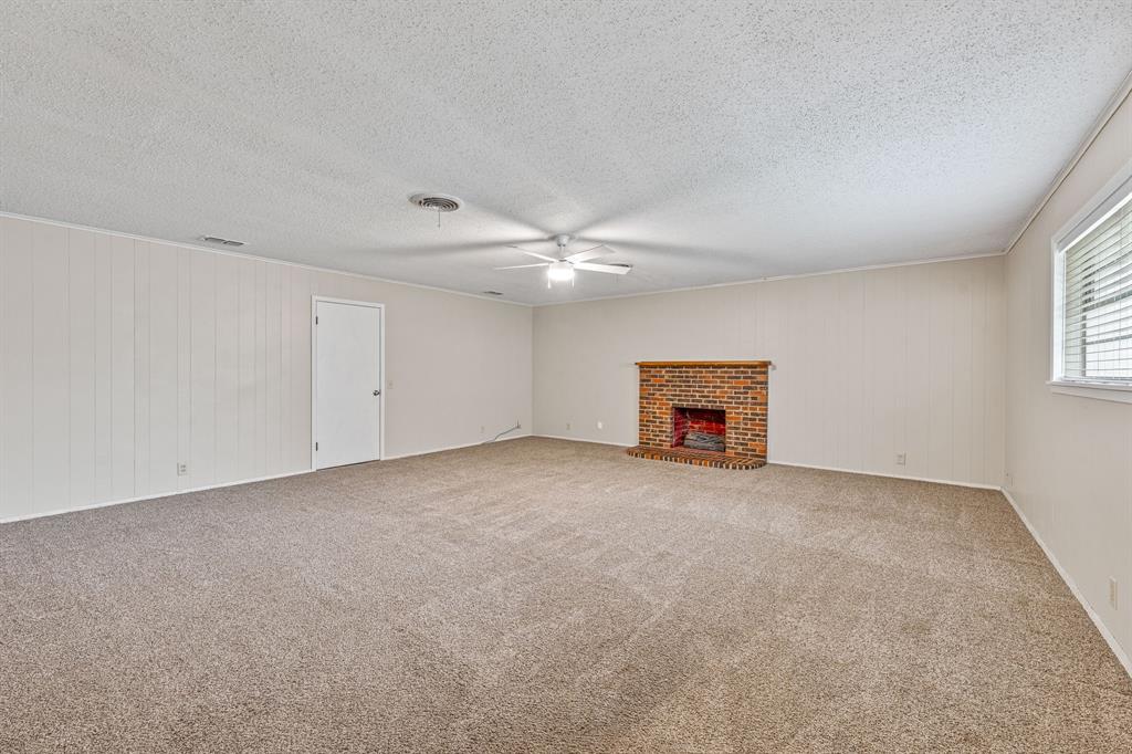 Central Deleon - Residential