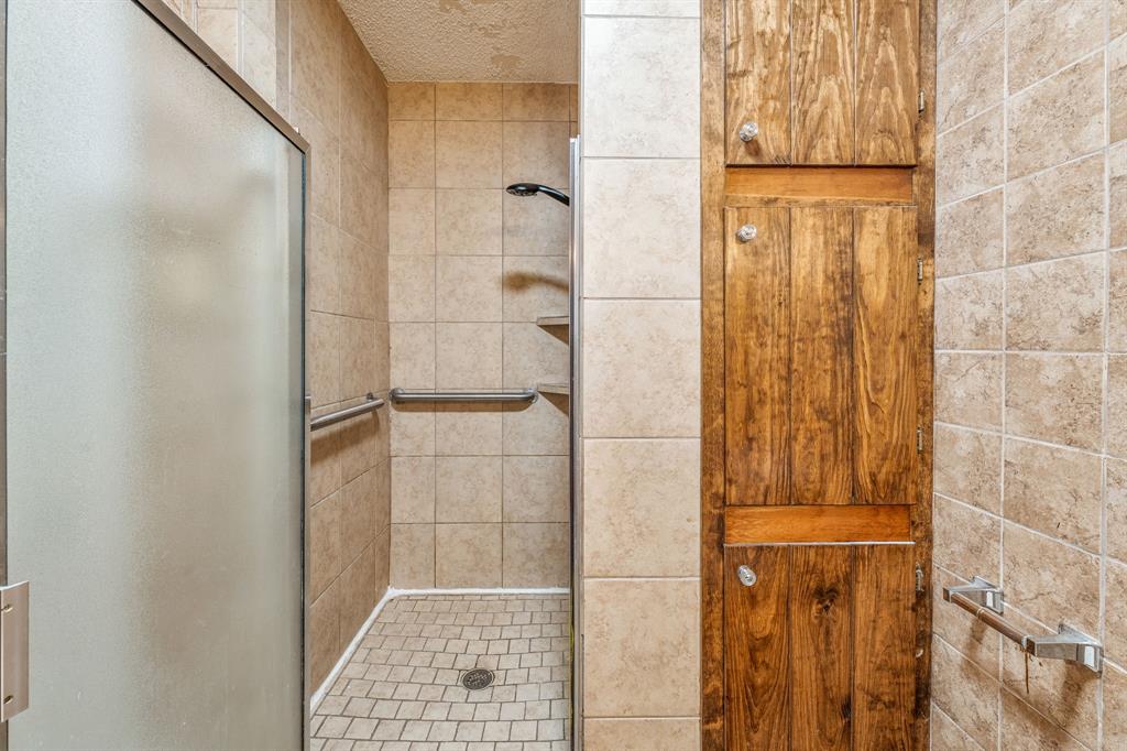 Central Deleon - Residential