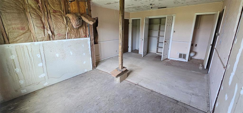 J Russell - Residential