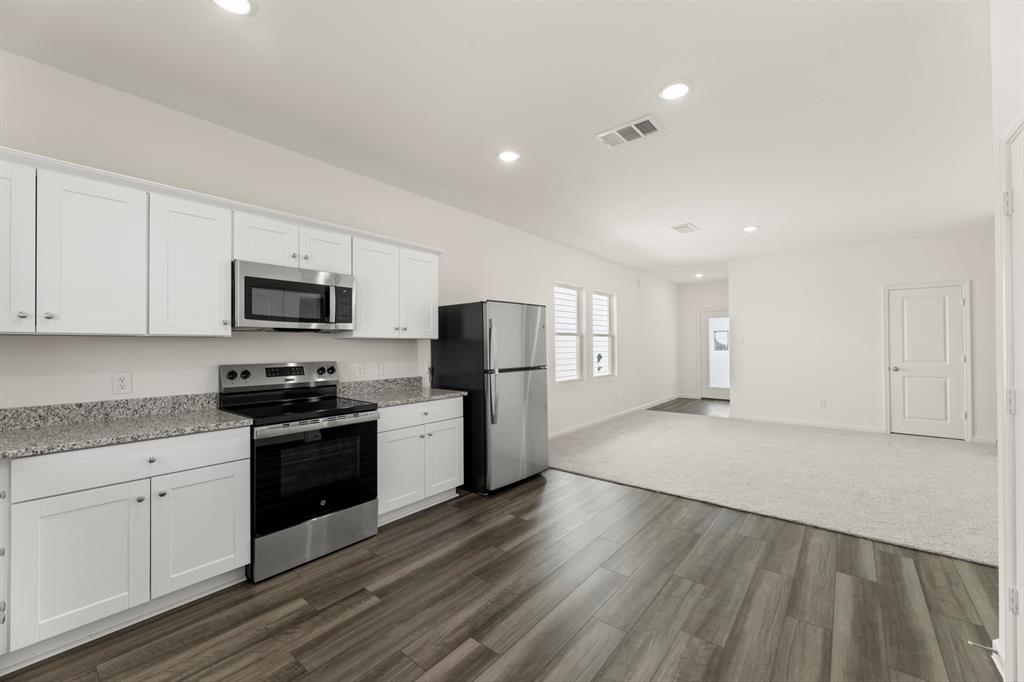 Coyote Meadows - Residential