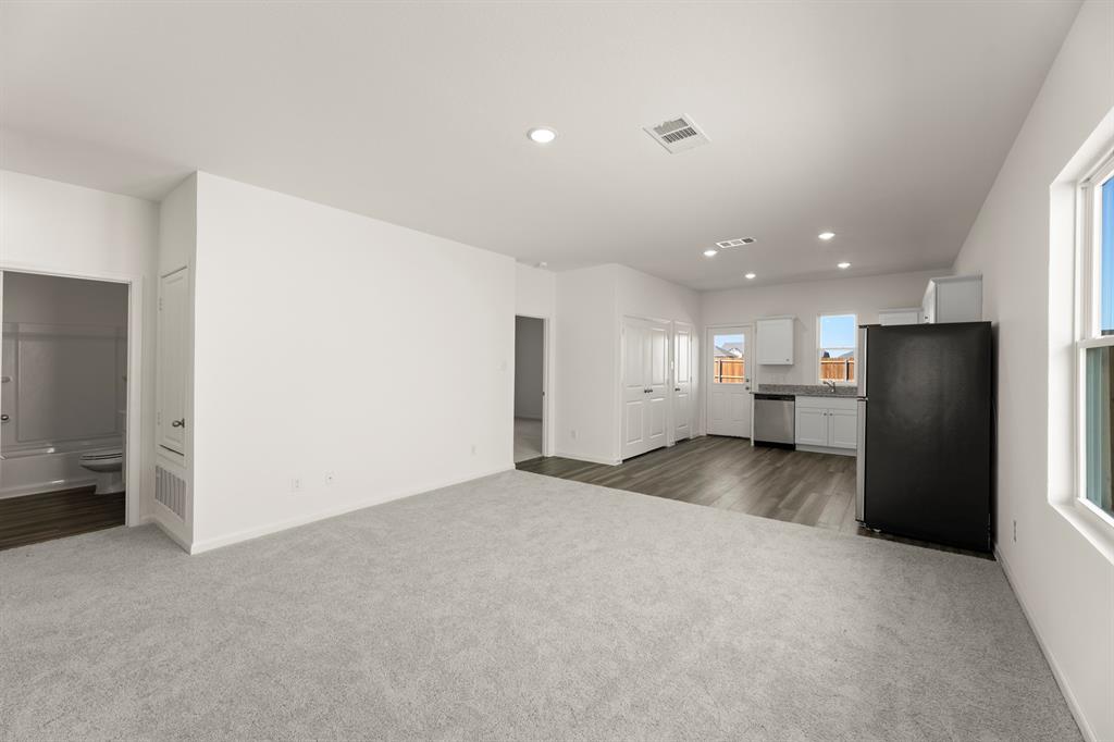 Coyote Meadows - Residential