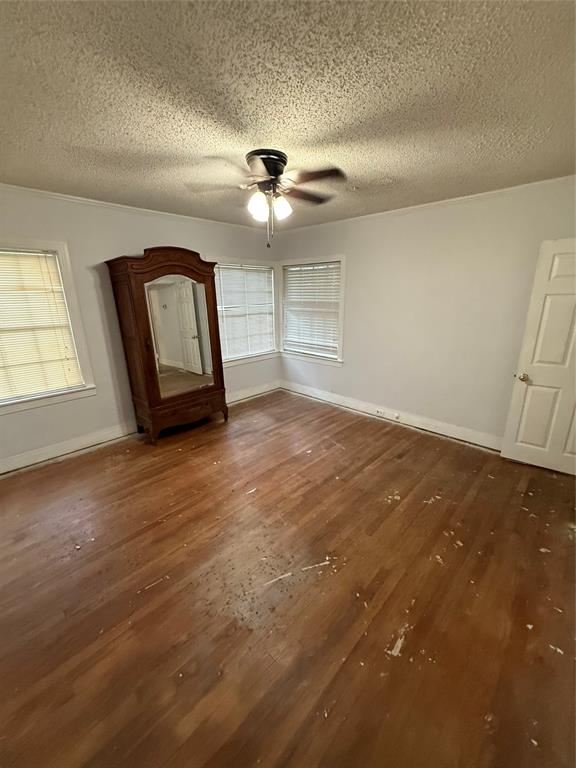 Lyne, WM - Residential