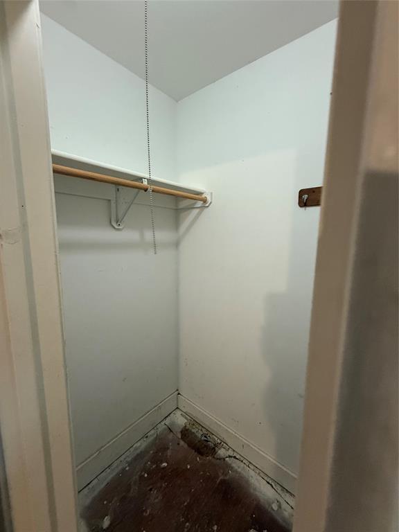 Lyne, WM - Residential