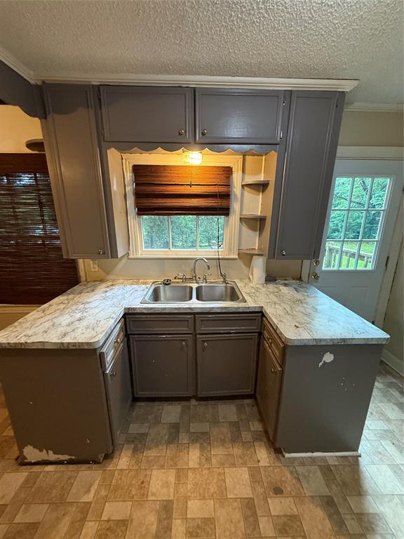 Lyne, WM - Residential