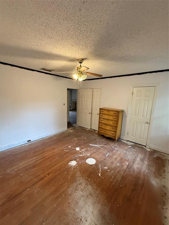 Lyne, WM - Residential