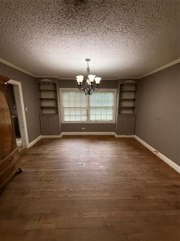 Lyne, WM - Residential