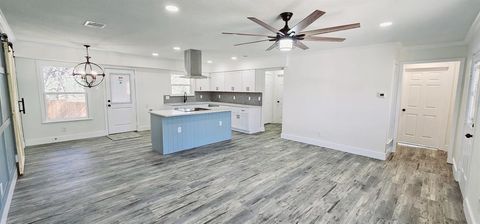 Tiny photo for 1612 Lynn Haven Avenue, Dallas, TX 75216 (MLS # 21097071)