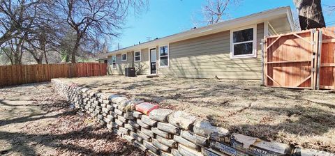 Tiny photo for 1612 Lynn Haven Avenue, Dallas, TX 75216 (MLS # 21097071)