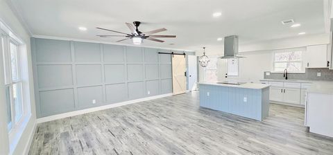 Tiny photo for 1612 Lynn Haven Avenue, Dallas, TX 75216 (MLS # 21097071)