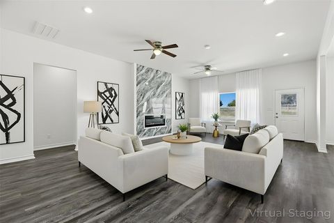 850 County Road 26750 Petty TX 75470