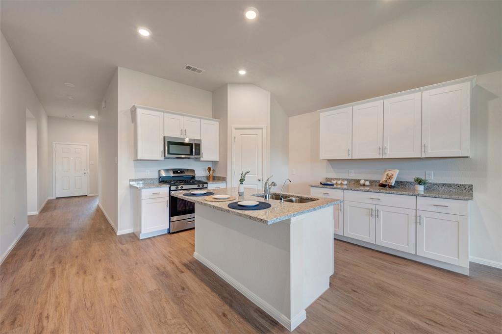 1020 Tarryhill Drive