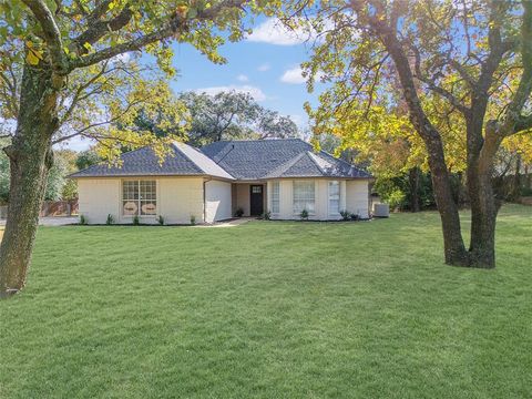 A home in Burleson