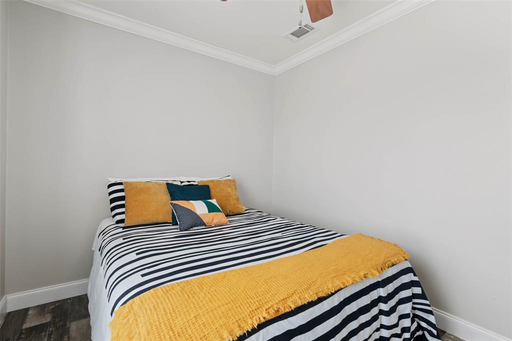 Club Lake Road Estates - Residential