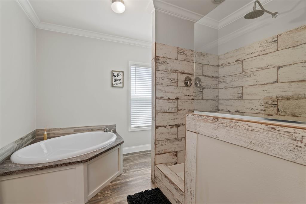 Club Lake Road Estates - Residential