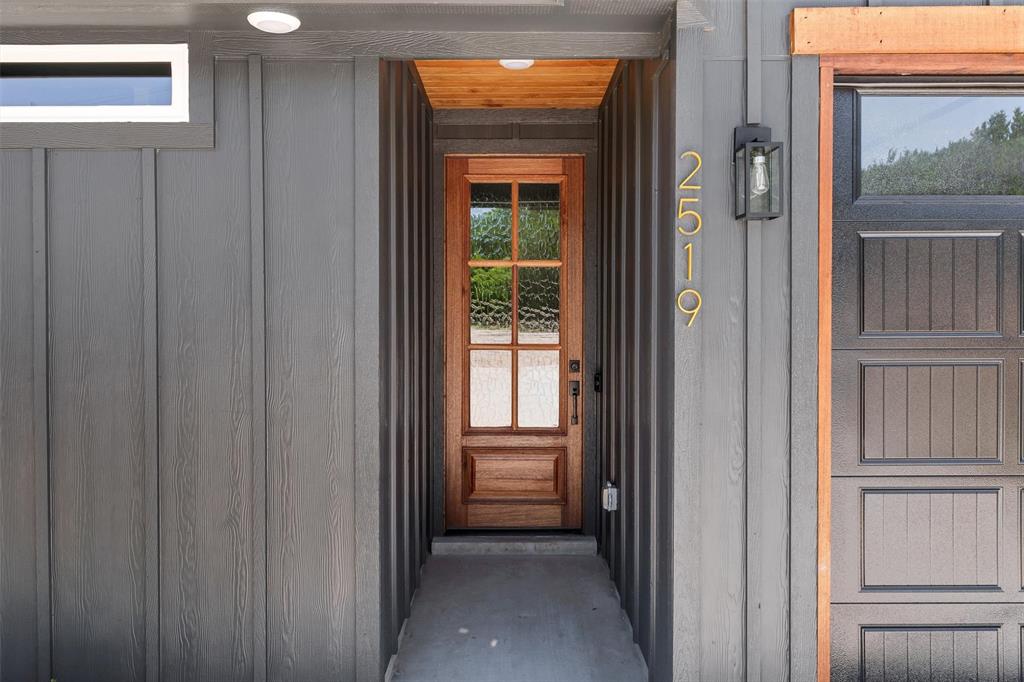 2519 Lakeridge Drive