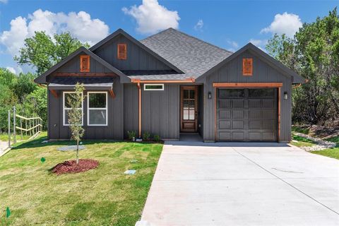 2519 Lakeridge Drive Granbury TX 76048