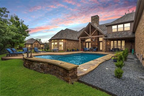 152 Silver Valley Lane Fort Worth TX 76108
