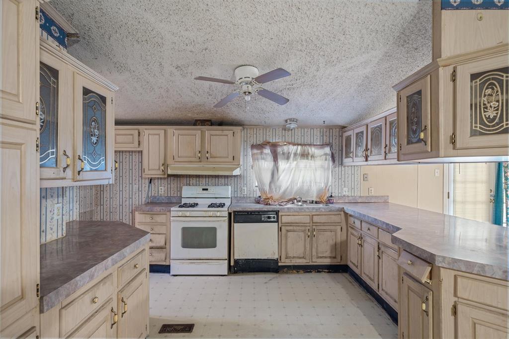 Davies Crest Ranch - Residential