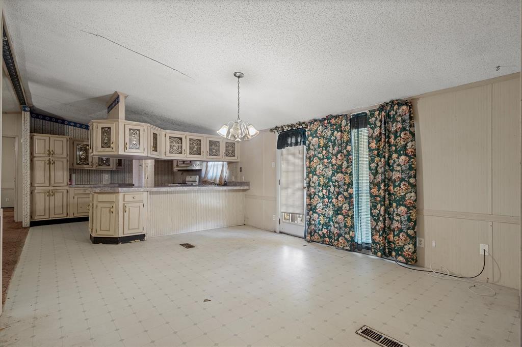 Davies Crest Ranch - Residential