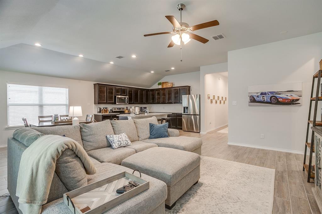 Hulen Tr - Residential