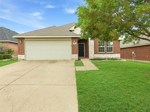 904 Grant Street Burleson TX 76028